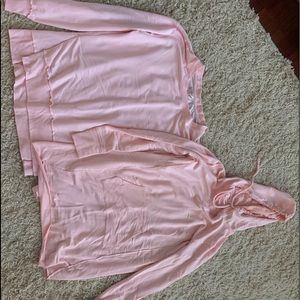 Super soft pullover!